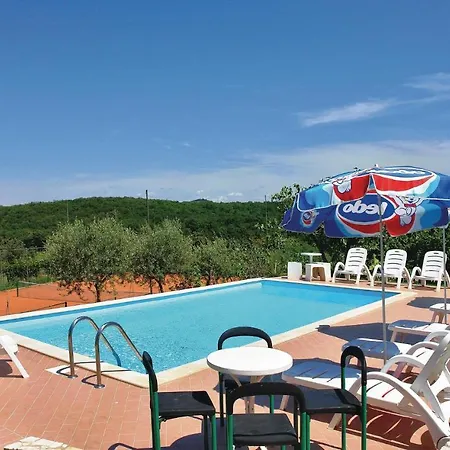 Beautiful In Porec-mugeba With Kitchen *